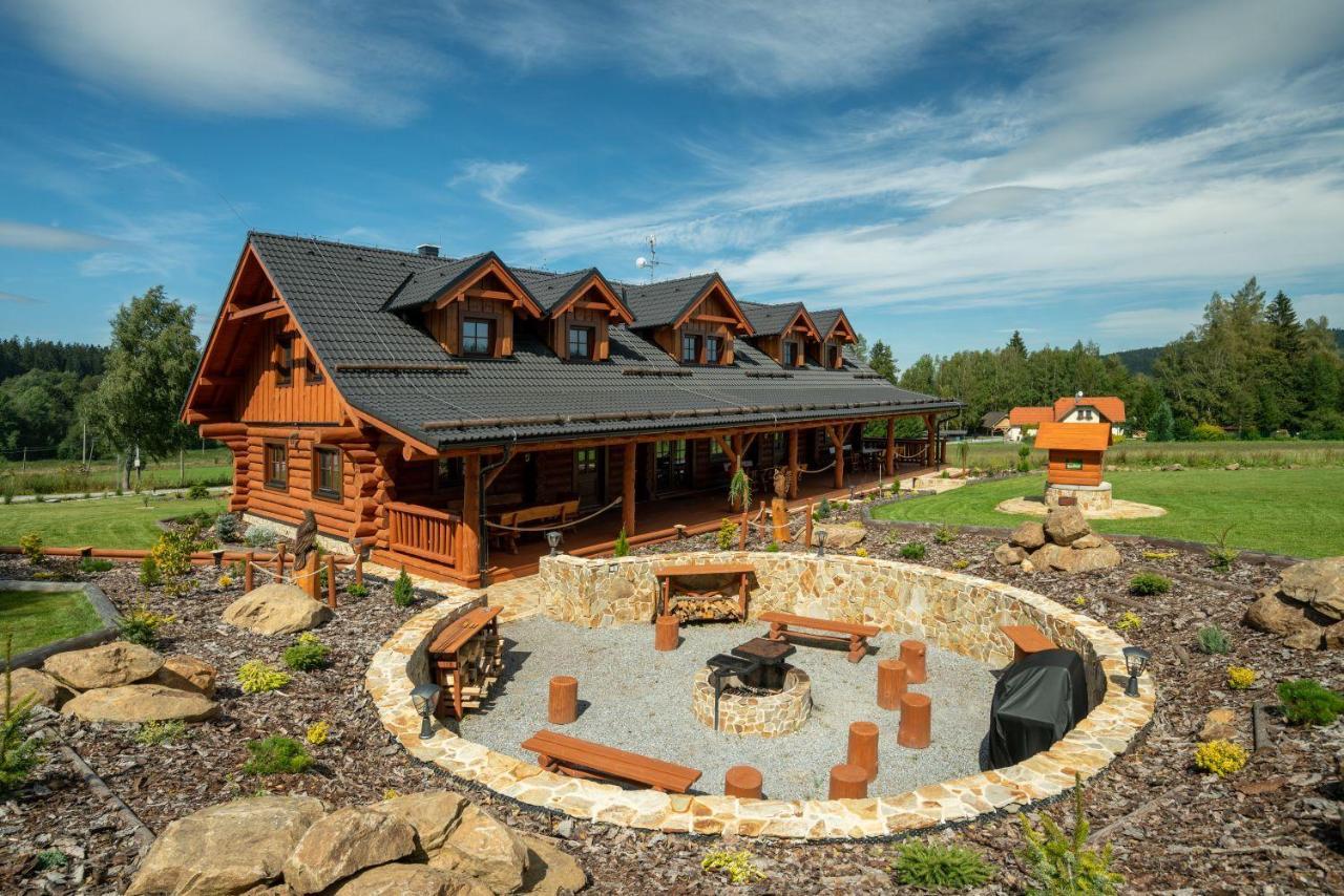 Apartmany Srub Vytonka Lipno Přední Výtoň Exteriör bild